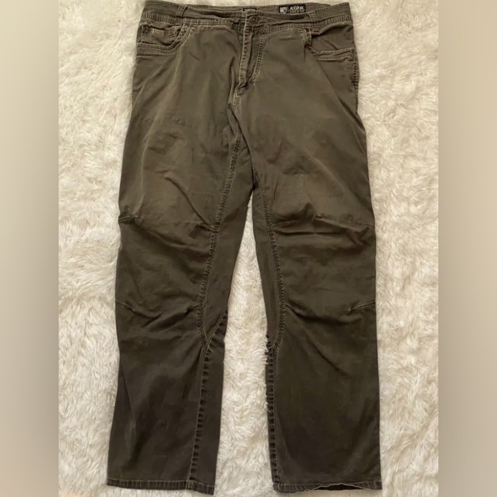 Kühl Desperado men’s pants size 38x32, worn but in excellent condition. Espresso